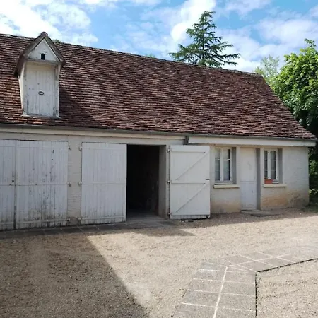Maison Familiale De Centre Bourg Avec Jardin Clos Ferienhaus